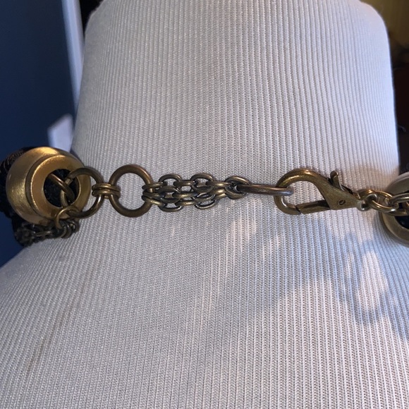 Bea Valdes choker statement piece